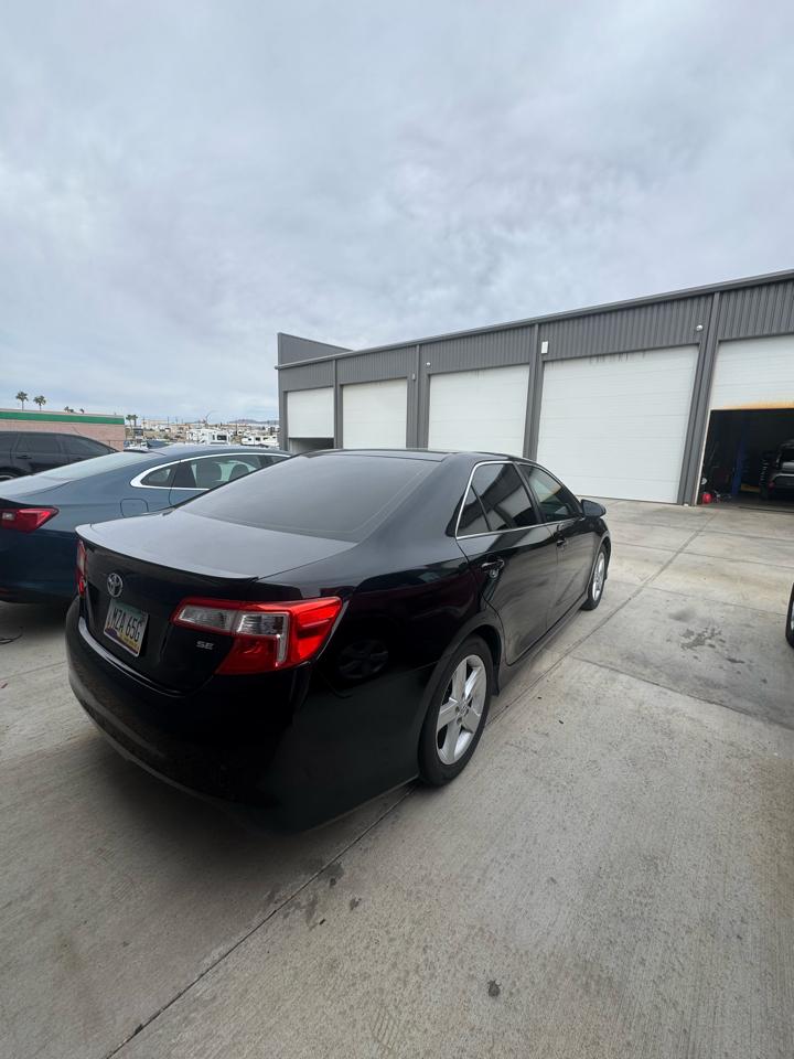 Toyota Camry  2012