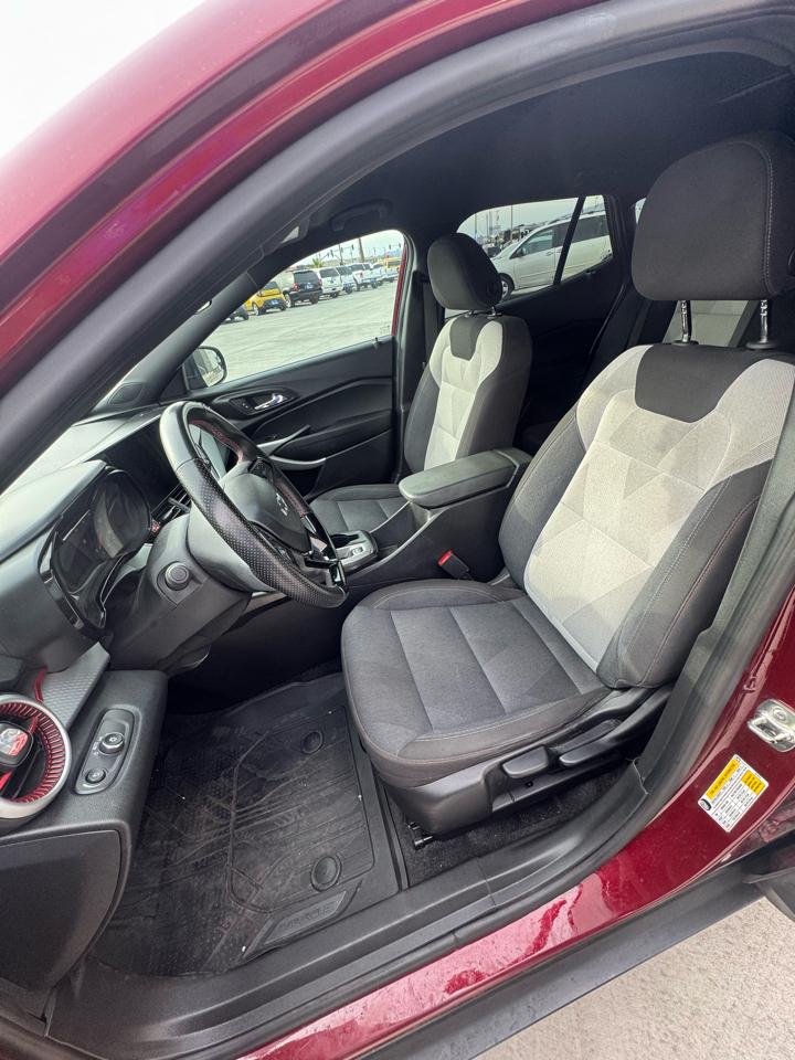 Chevrolet Trax FWD 4dr 1RS 2024