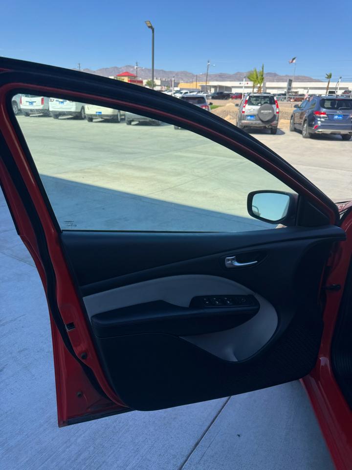 Dodge Dart 4dr Sdn SXT *Ltd Avail* 2016