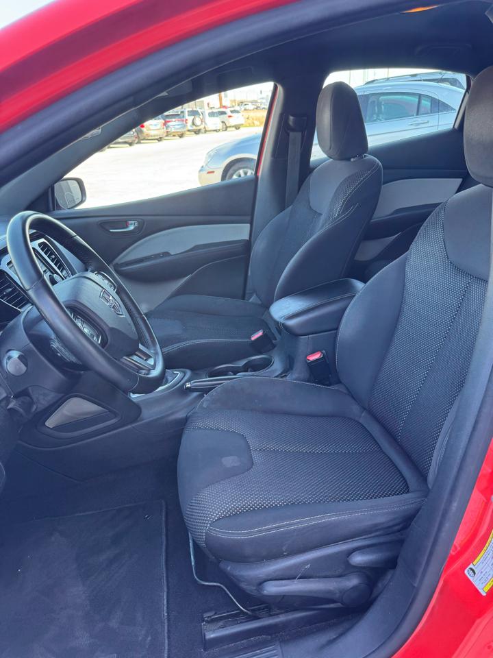 Dodge Dart 4dr Sdn SXT *Ltd Avail* 2016