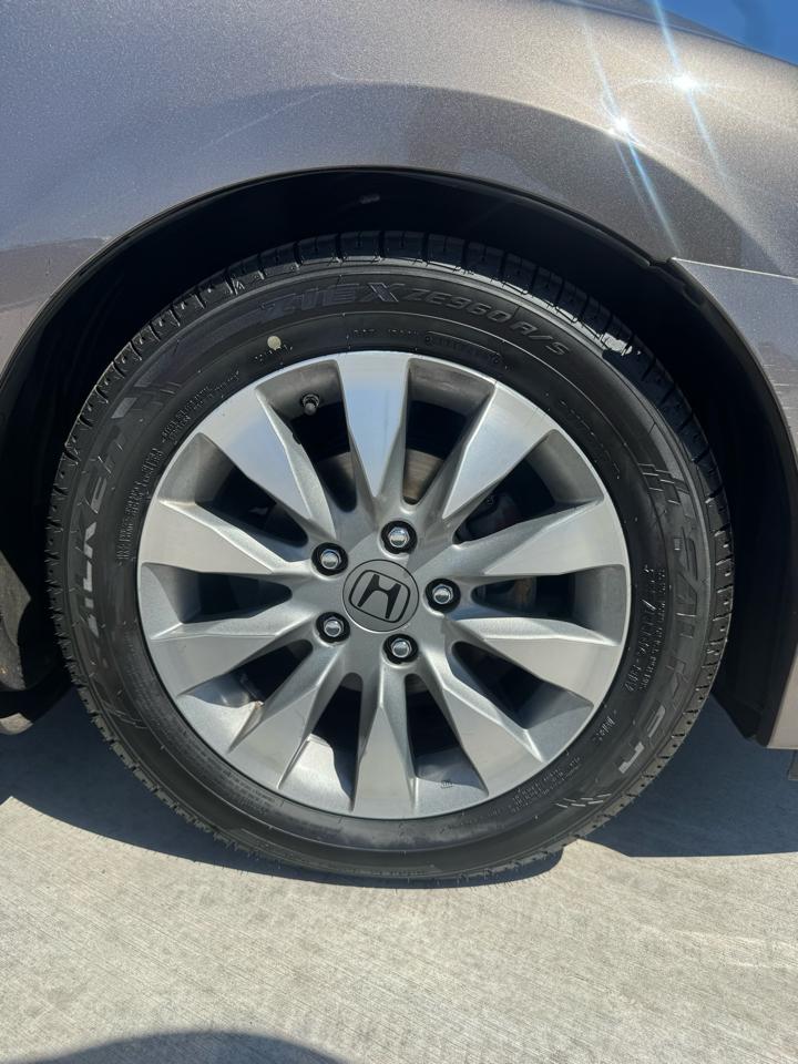 Honda Civic Sdn 4dr Auto EX w/Navi 2011
