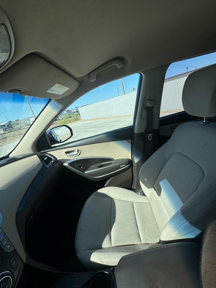Hyundai Santa Fe SE 3.3L Auto AWD 2017