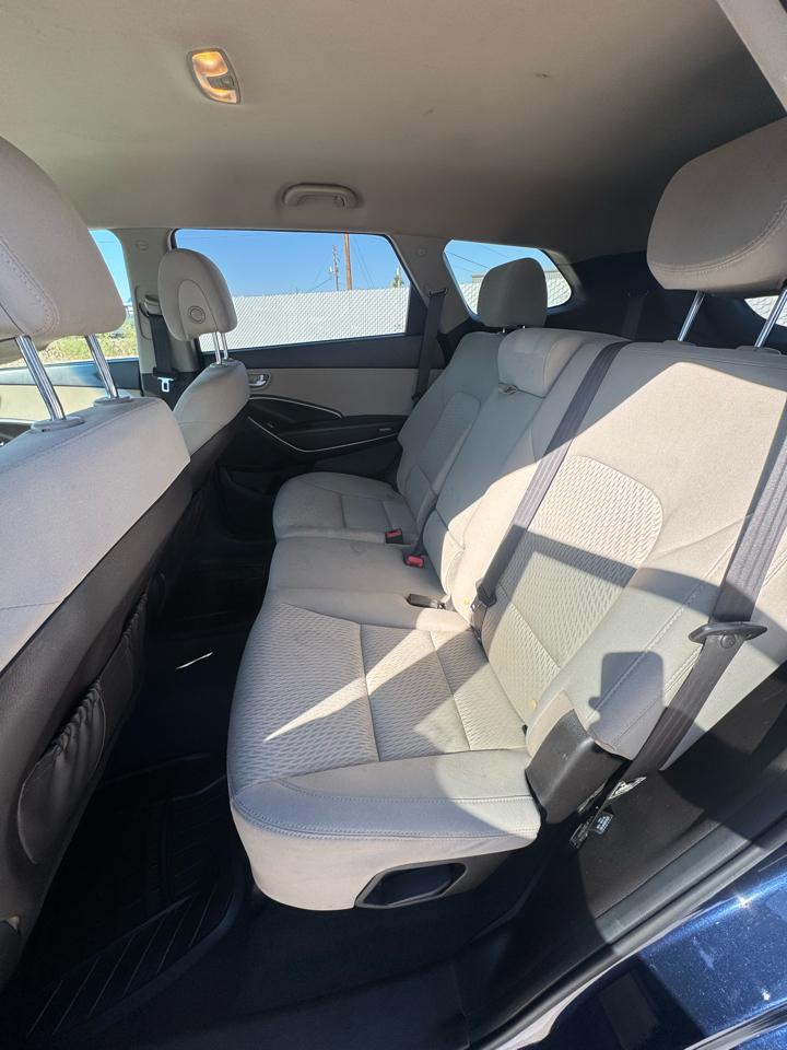 Hyundai Santa Fe SE 3.3L Auto AWD 2017