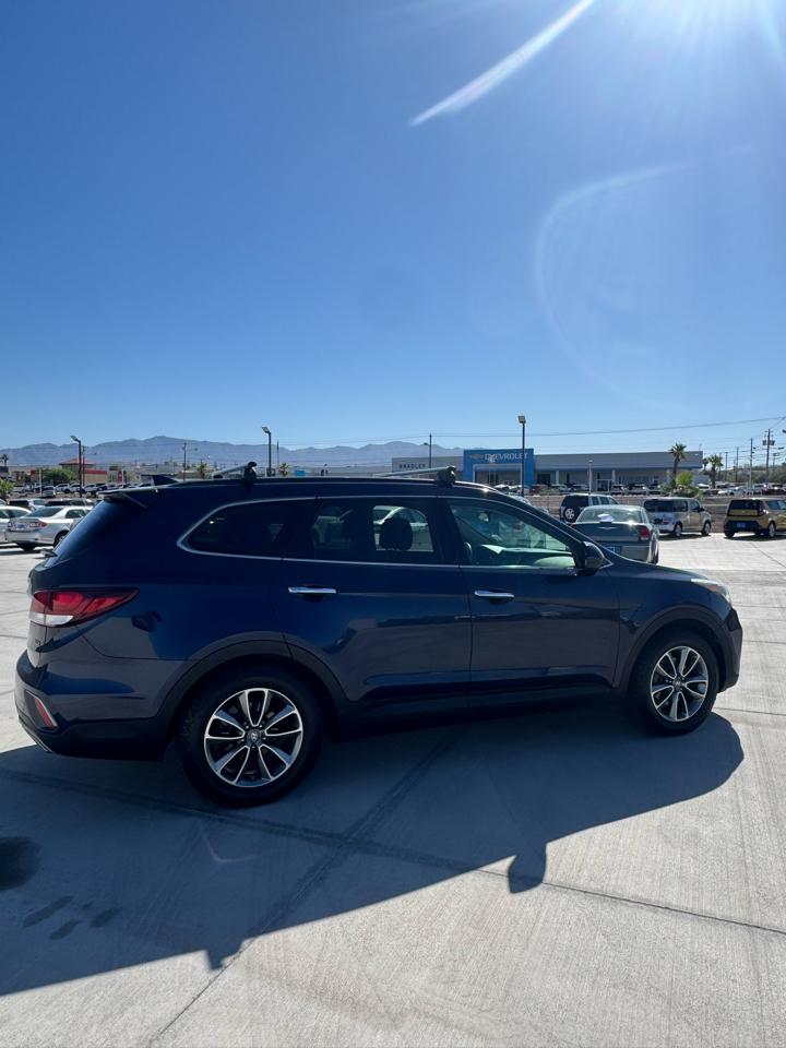 Hyundai Santa Fe SE 3.3L Auto AWD 2017