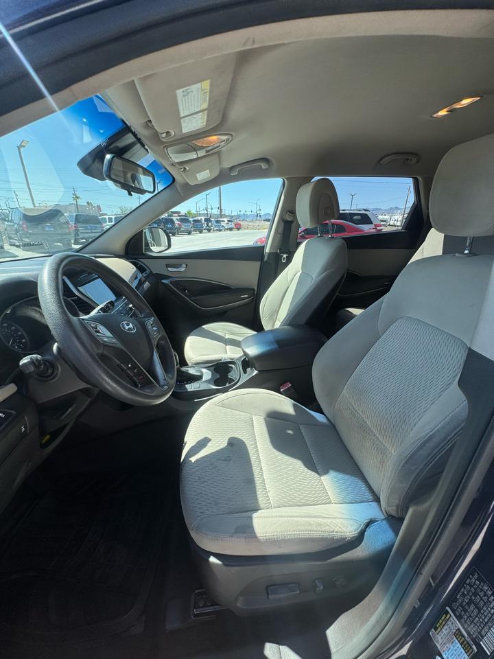 Hyundai Santa Fe SE 3.3L Auto AWD 2017