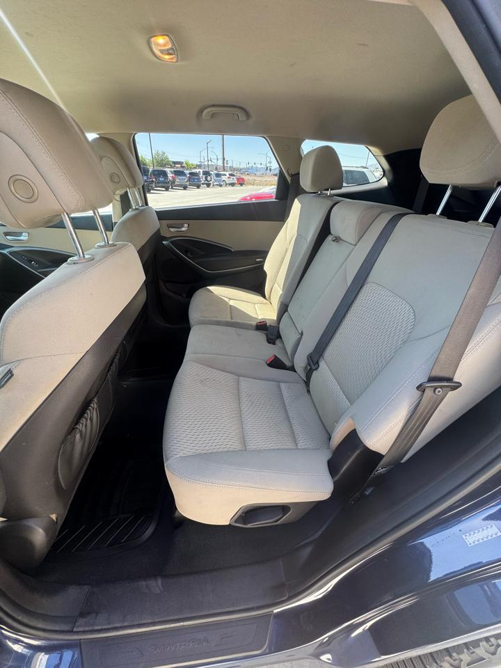 Hyundai Santa Fe SE 3.3L Auto AWD 2017