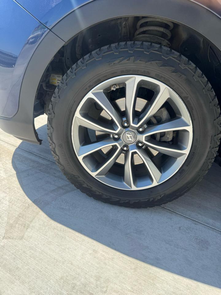 Hyundai Santa Fe SE 3.3L Auto AWD 2017