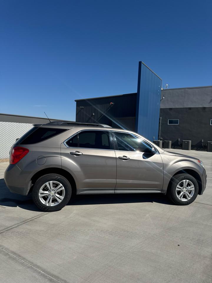 Chevrolet Equinox FWD 4dr LT w/2LT 2011