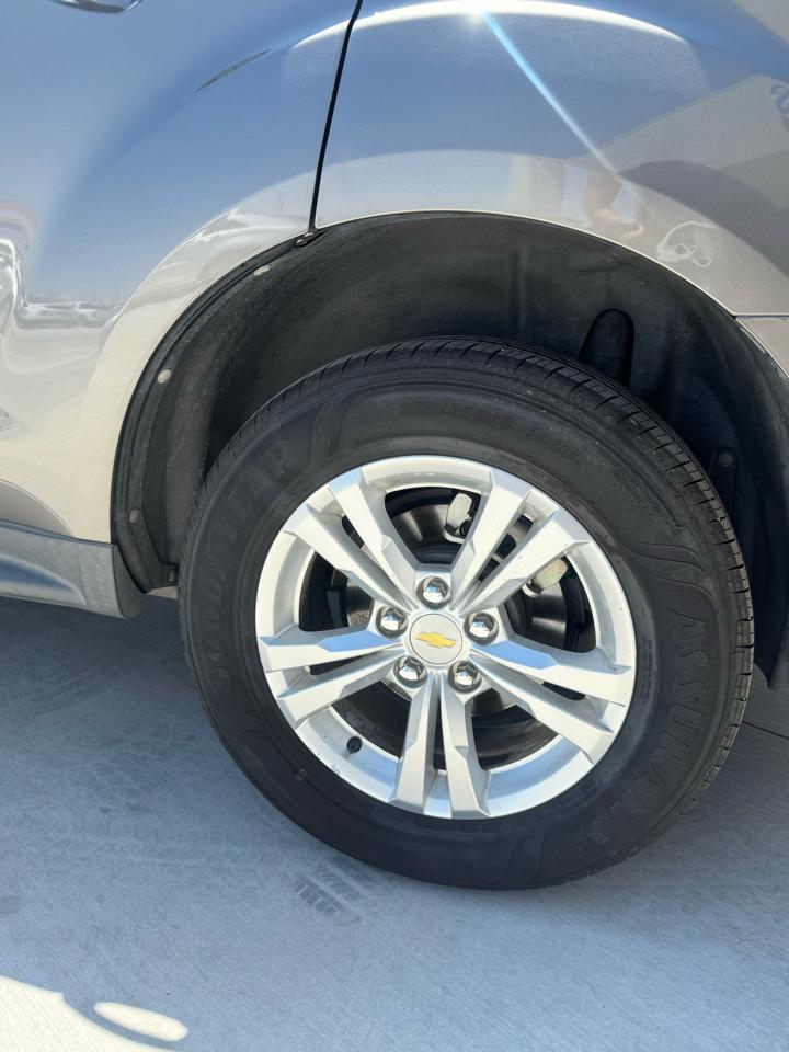 Chevrolet Equinox FWD 4dr LT w/2LT 2011