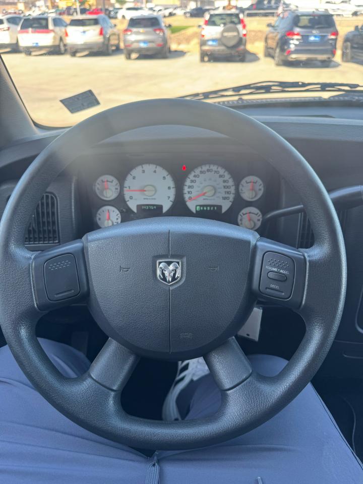 Dodge Ram 1500  2005