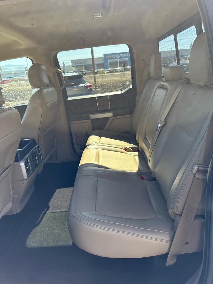 Ford F-150 4WD SuperCrew 145" Lariat 2016