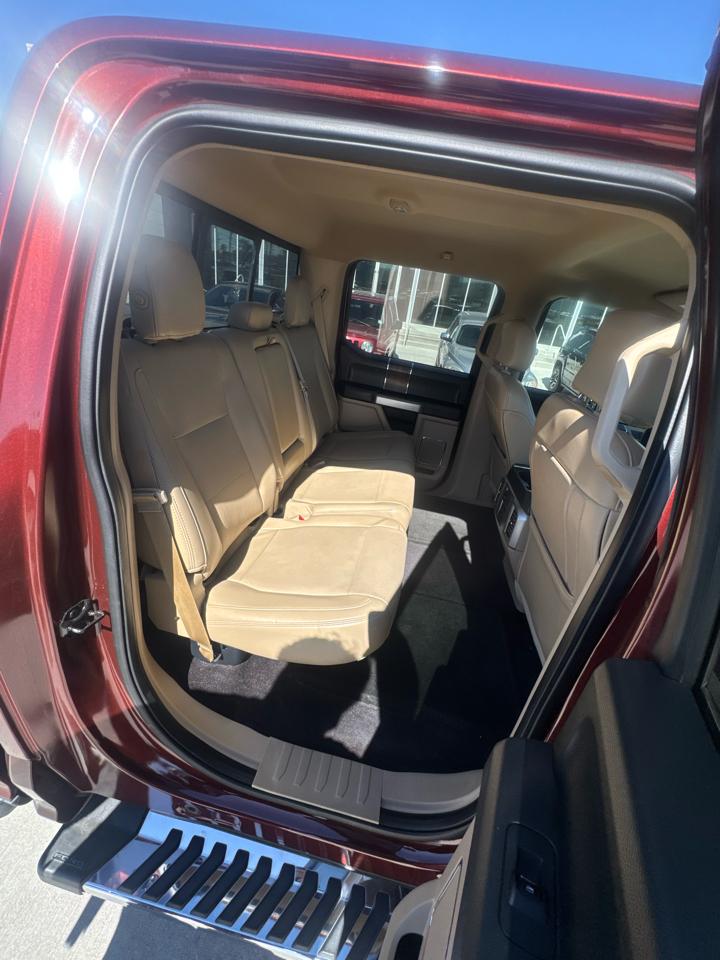 Ford F-150 4WD SuperCrew 145" Lariat 2016