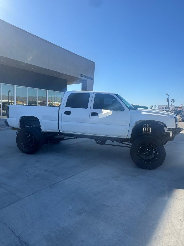 Chevrolet Silverado 2500HD Crew Cab 153" WB 4WD LT1 2006