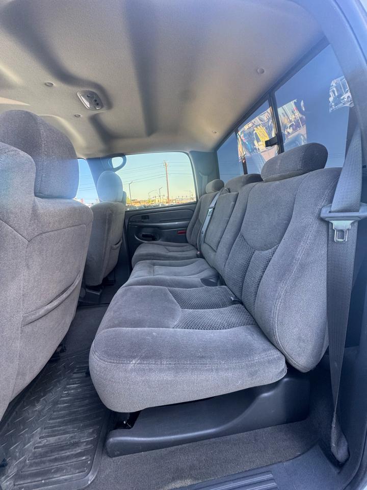 Chevrolet Silverado 2500HD Crew Cab 153" WB 4WD LT1 2006