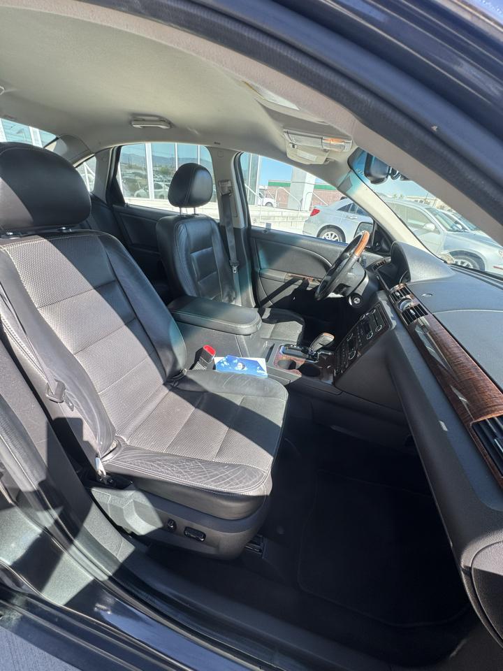 Ford Taurus 4dr Sdn Limited FWD 2008