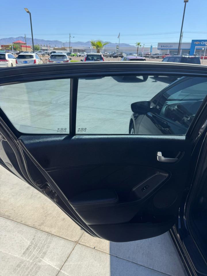 Kia Forte5 LX Auto 2017