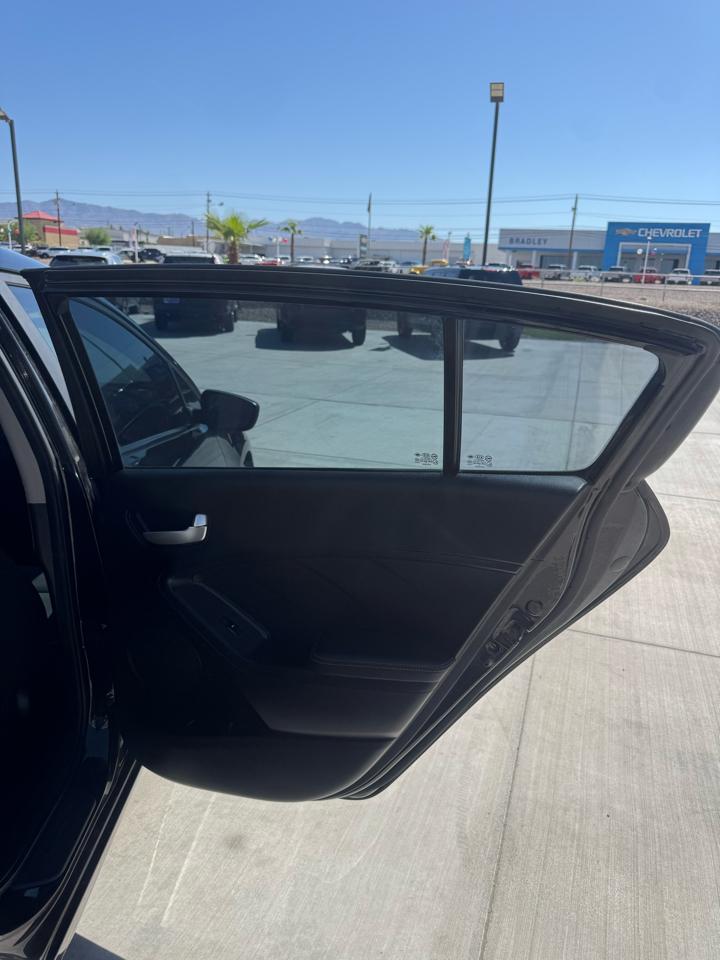 Kia Forte5 LX Auto 2017