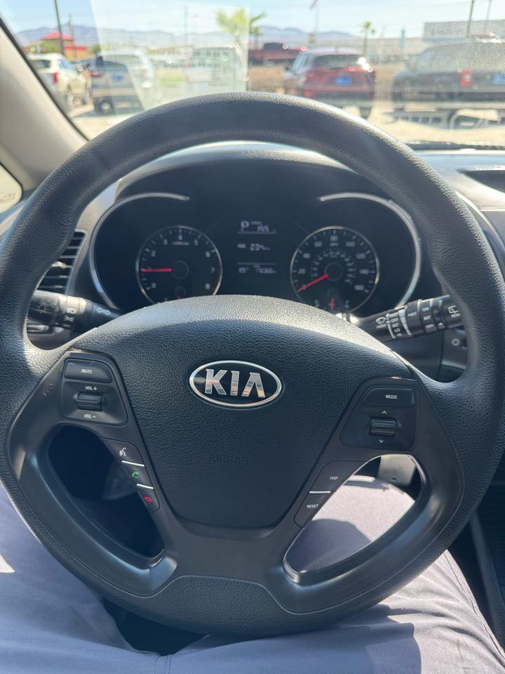 Kia Forte5 LX Auto 2017