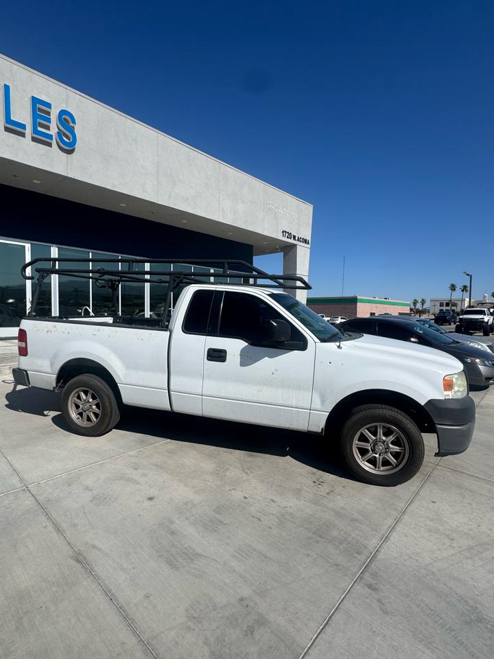 Ford F-150 Reg Cab 126" STX 2006
