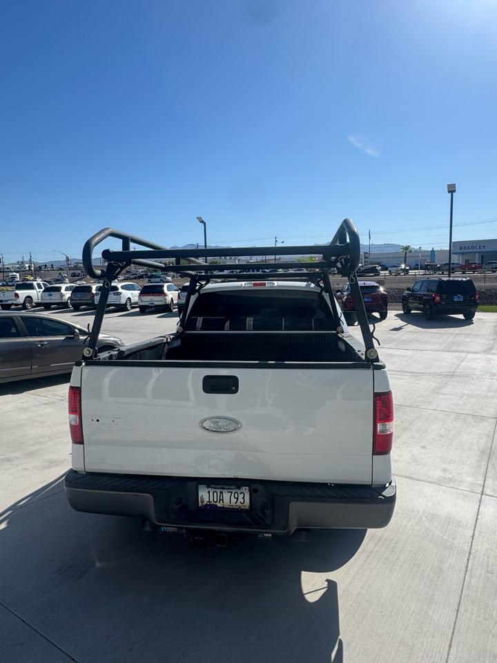 Ford F-150 Reg Cab 126" STX 2006