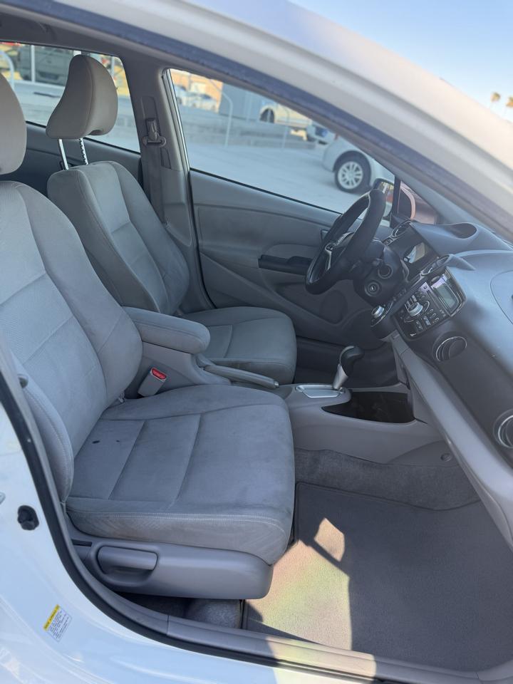 Honda Insight 5dr CVT LX 2012