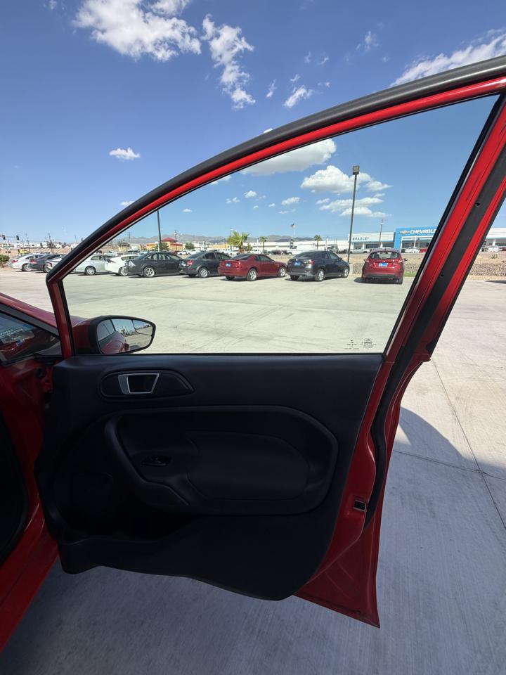 Ford Fiesta 5dr HB SE 2015
