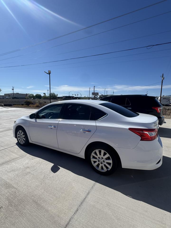 Nissan Sentra S CVT 2017