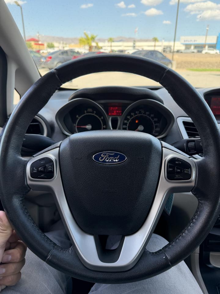 Ford Fiesta 5dr HB SE 2013