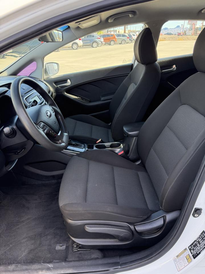 Kia Forte LX Auto 2017