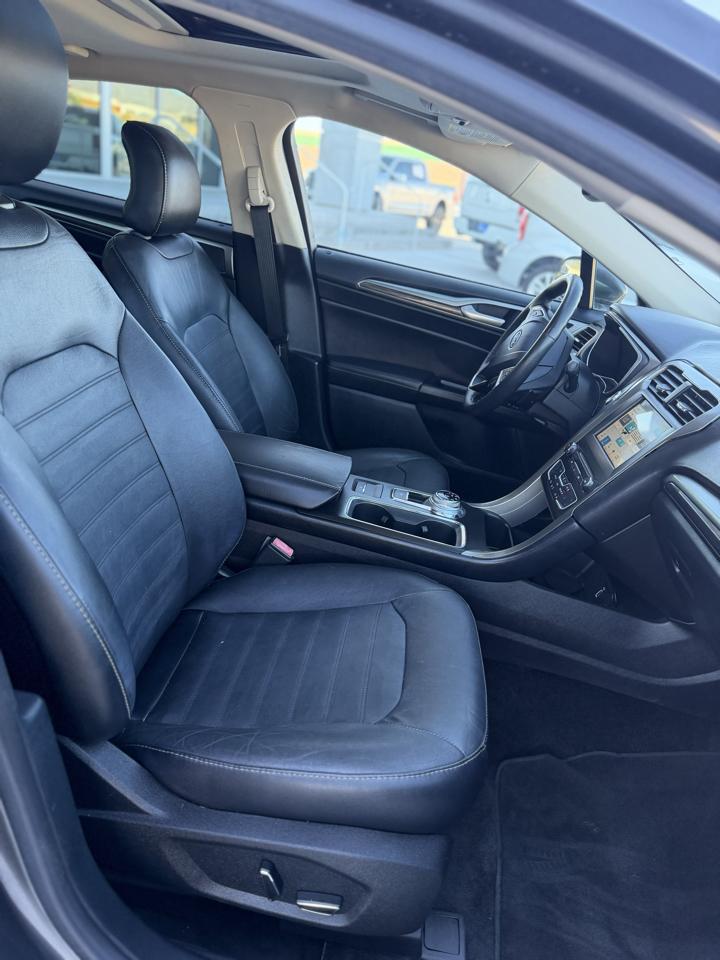 Ford Fusion  2017