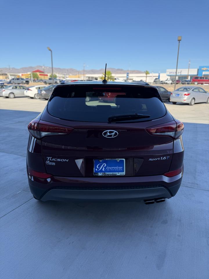 Hyundai Tucson FWD 4dr Sport w/Beige Int 2016