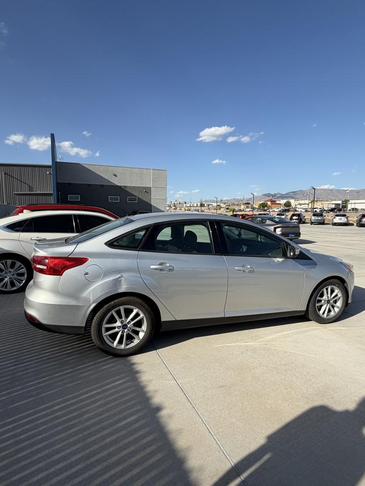 Ford Focus  2015