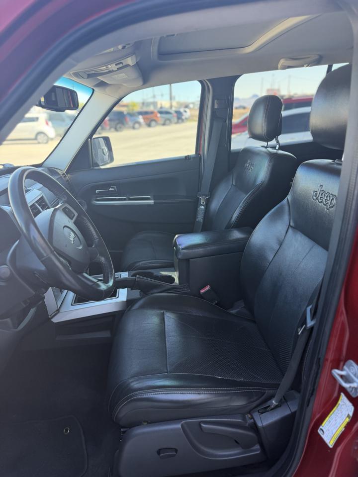 Jeep Liberty 4WD 4dr Limited 2010