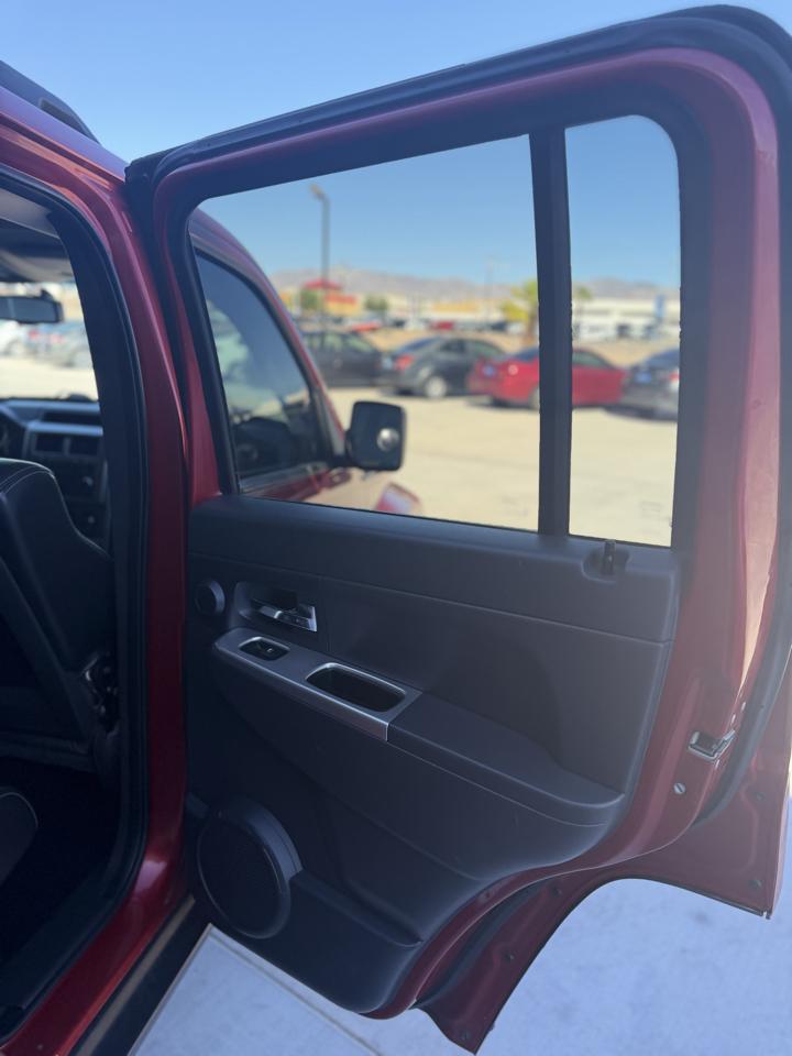 Jeep Liberty 4WD 4dr Limited 2010