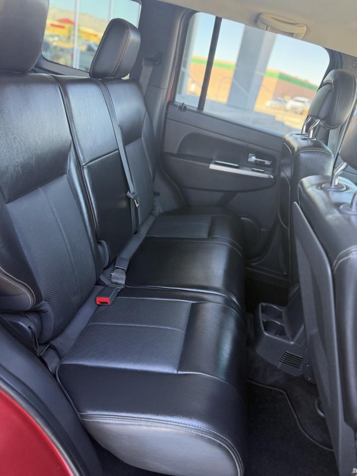 Jeep Liberty 4WD 4dr Limited 2010