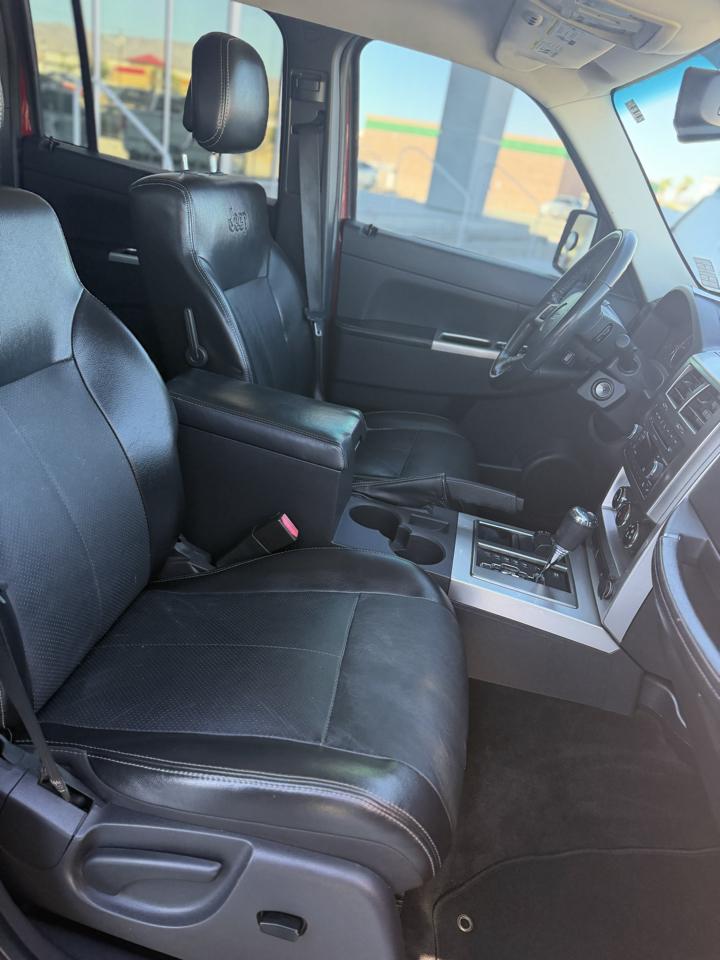Jeep Liberty 4WD 4dr Limited 2010