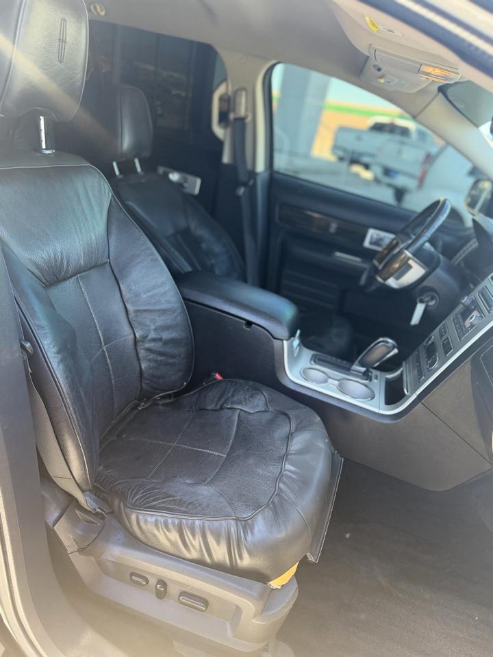 Lincoln MKX FWD 4dr 2010