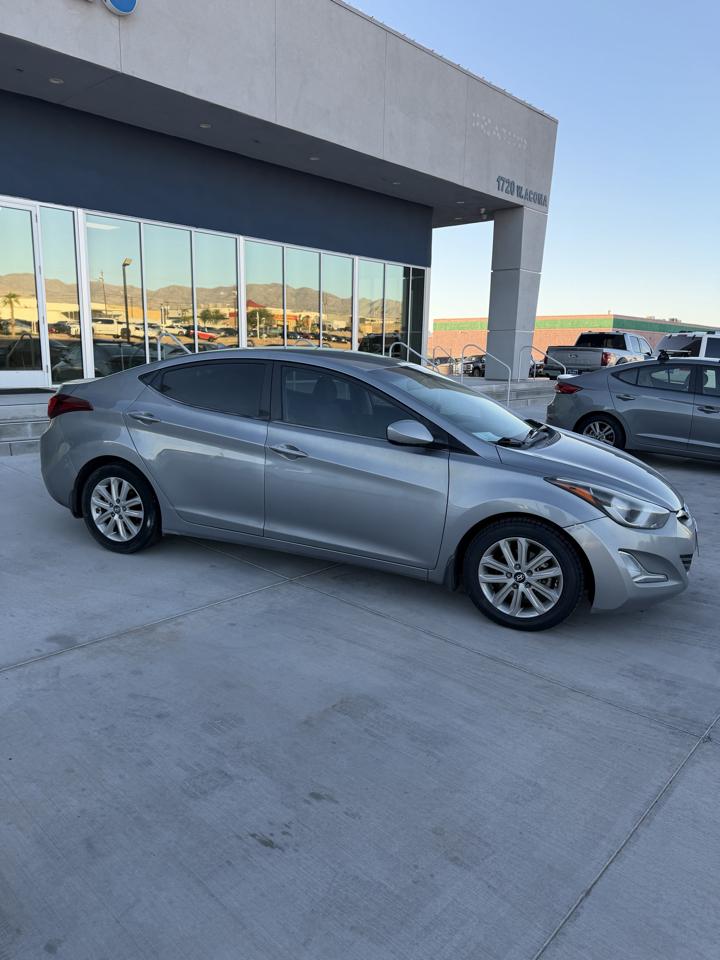 Hyundai Elantra  2014