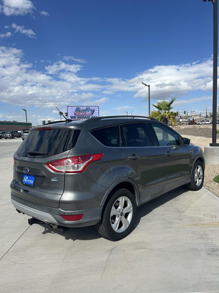 Ford Escape  2014