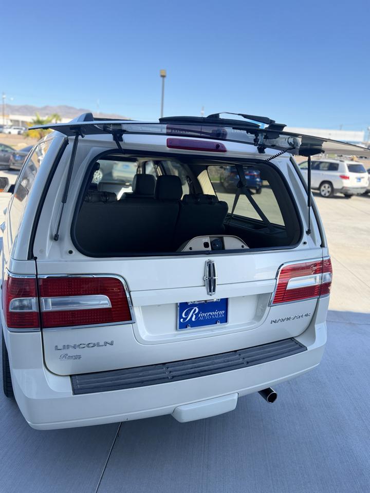 Lincoln Navigator L  2007