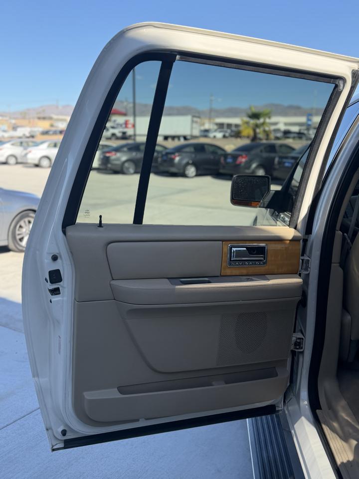 Lincoln Navigator L  2007