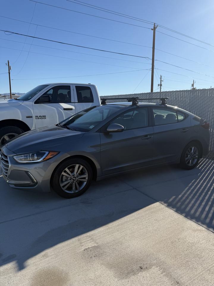 Hyundai Elantra  2018
