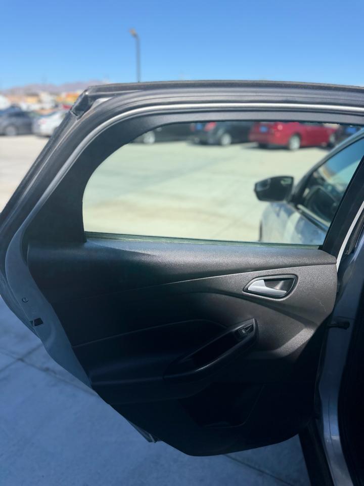 Ford Focus 5dr HB Titanium 2015