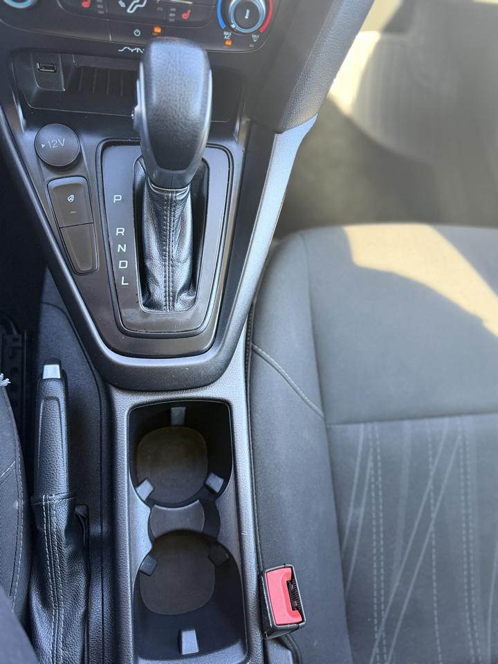 Ford Focus 5dr HB Titanium 2015