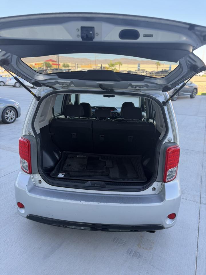 Scion xB  2013