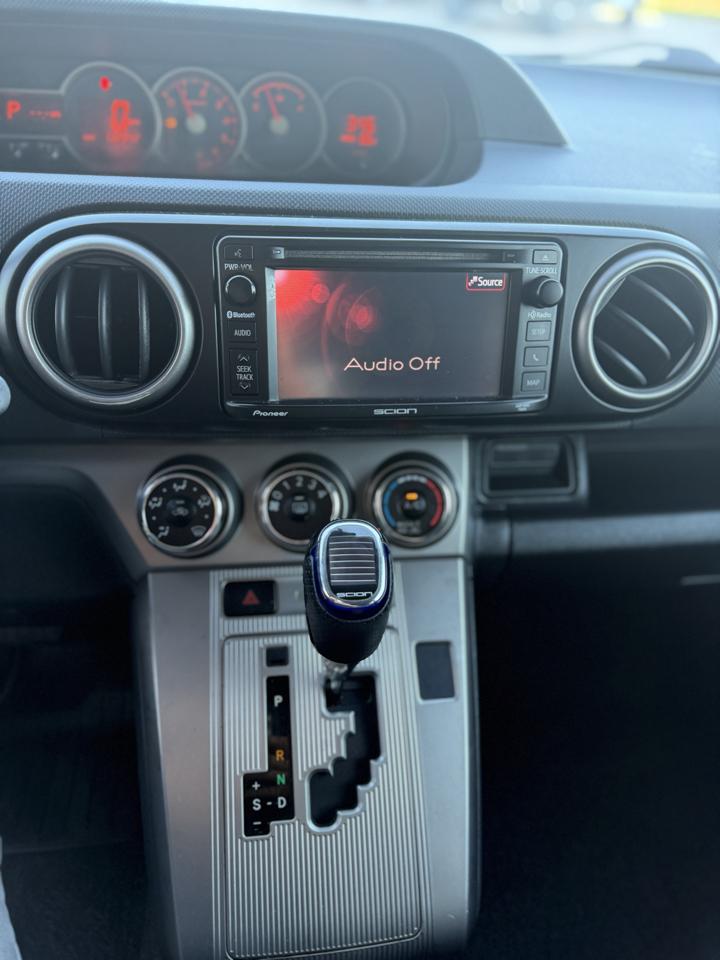 Scion xB  2013