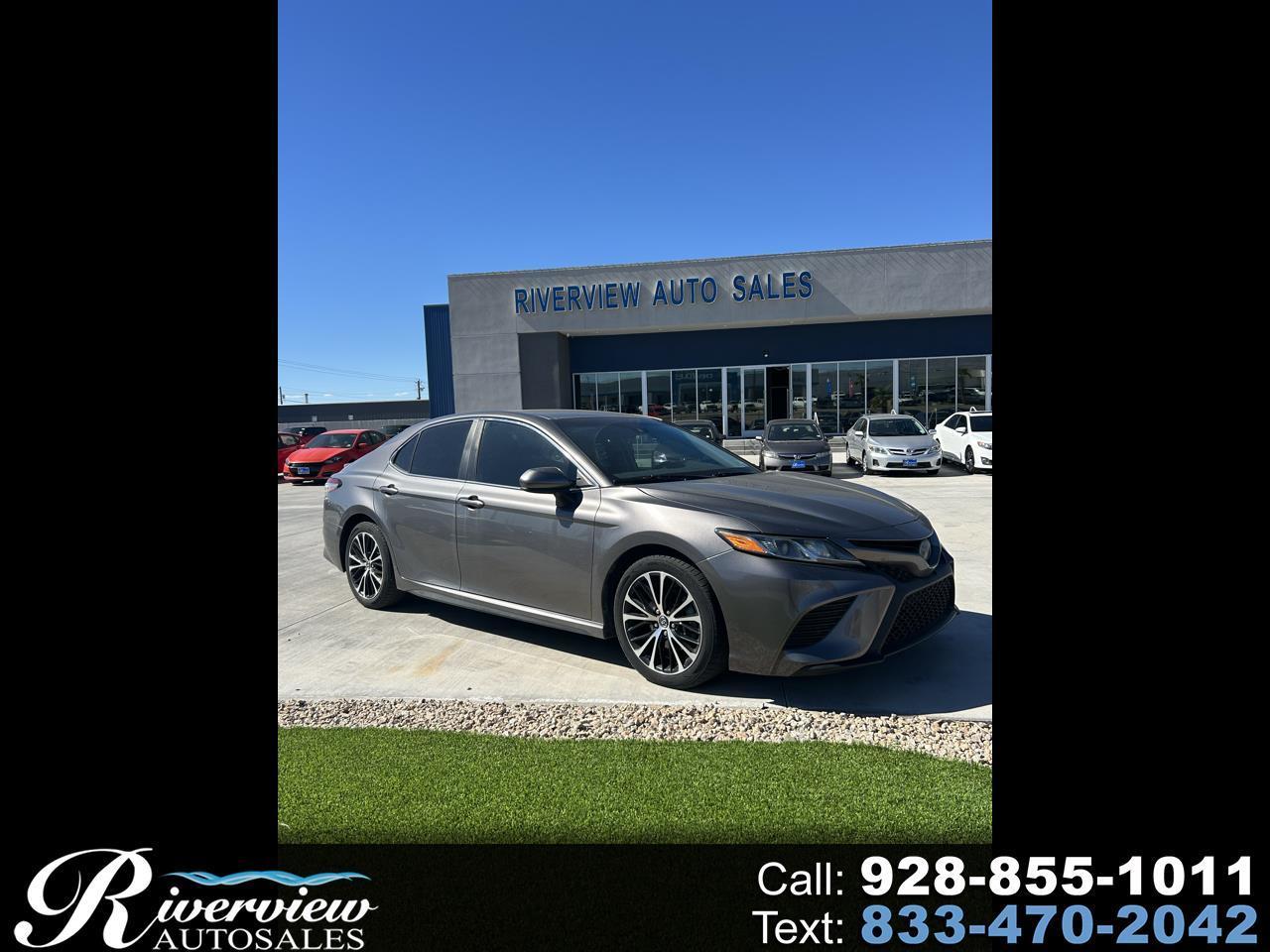 2018 Toyota Camry HYBRID LE CVT