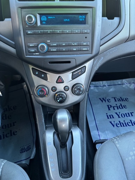 Chevrolet Sonic 2LS Sedan 2012 Chevrolet Sonic 2LS Sedan 2012