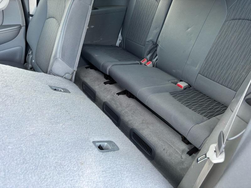 Chevrolet Traverse LS FWD w/PDC 2013