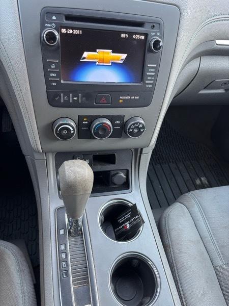 Chevrolet Traverse LS FWD w/PDC 2013